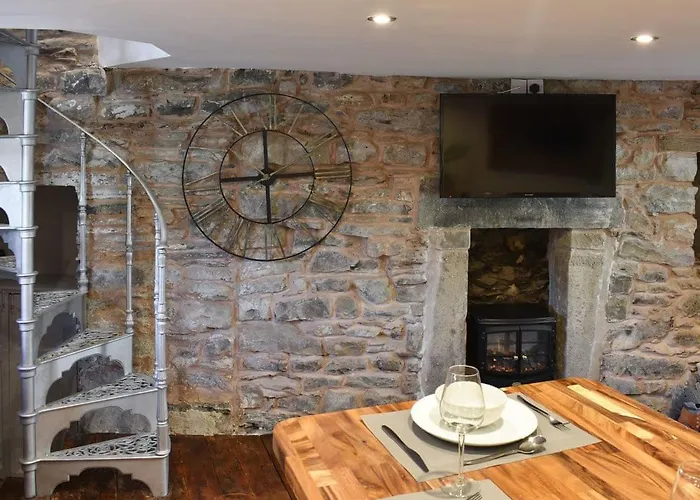 secret cottage